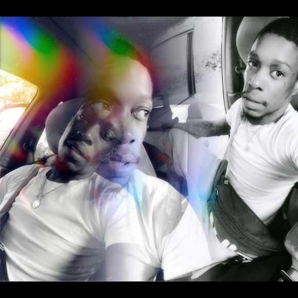 Meet your Posher, Tremaine - Picture 4 of 4